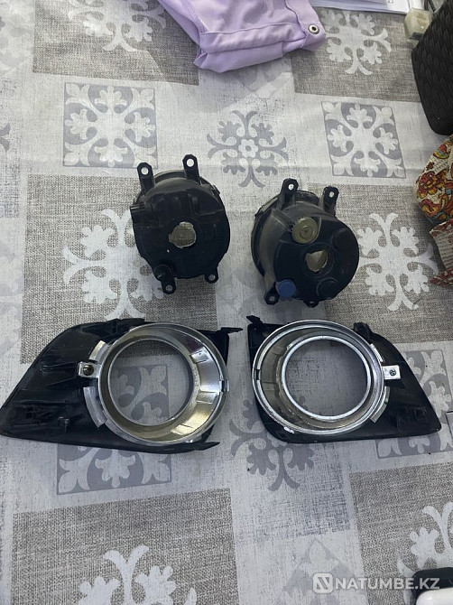 Fog lamp and trim for Toyota Prado 150 Almaty - photo 2