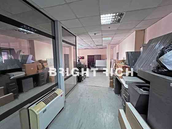 Сдается офис. Площадь 900 м². Almaty