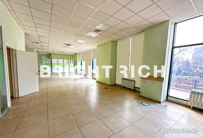 For rent office 370 m2. Almaty - photo 1