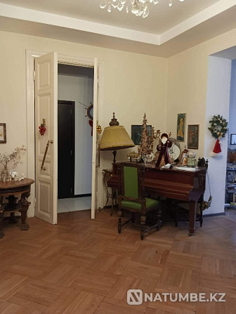 Продам антикварную мебель XVIII века. Астана - изображение 1