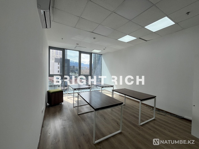 For rent office 27.5 m2. Almaty - photo 1