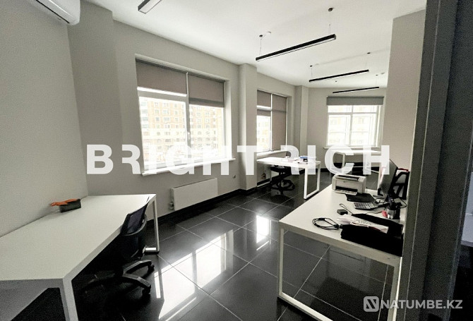 For rent office 230 m2. Almaty - photo 1