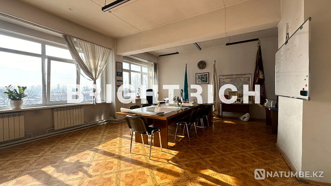For rent office 666 m2. Almaty - photo 1