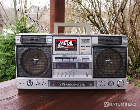 I will buy a radio tape recorder Akai Aj - 525fs Almaty - photo 1