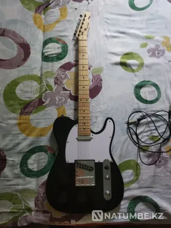 Selling an electric guitar and a sound card Karagandy - photo 2