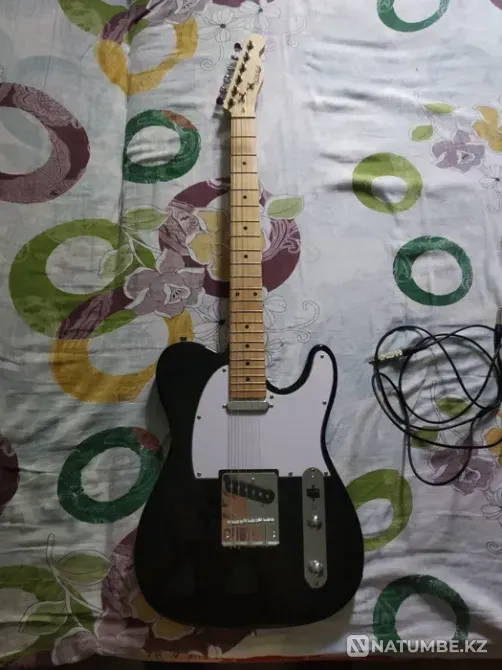 Selling an electric guitar and a sound card Karagandy - photo 2