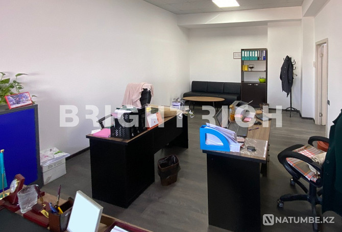 For rent office 449.9 m2. Almaty - photo 10