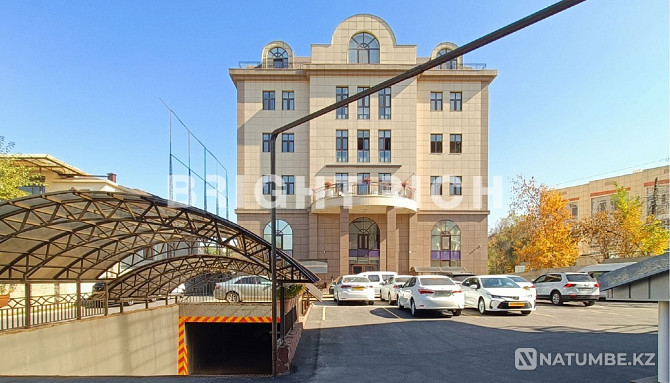 Сдается офис. Площадь 450 м². Алматы - photo 13