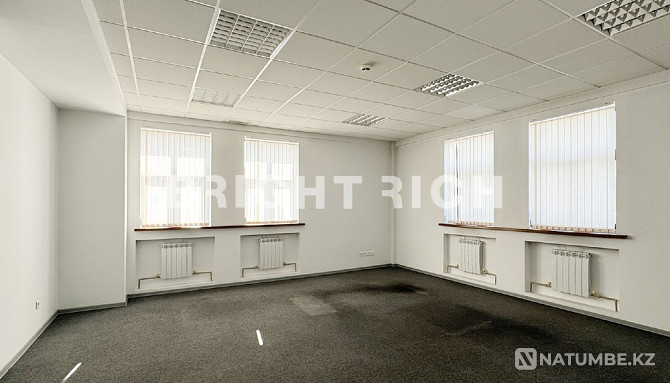 Сдается офис. Площадь 450 м². Алматы - photo 4