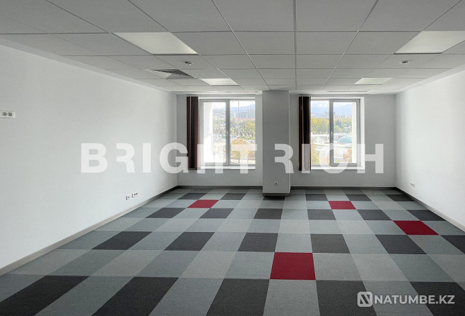 Сдается офис. Площадь 400 м². Алматы - photo 2