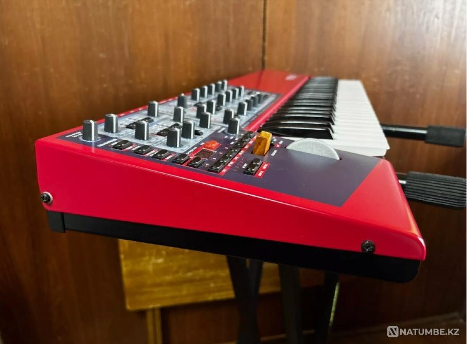 Clavia nord қорғасын 2x аналогтық модельдеу Байқоңыр - изображение 2