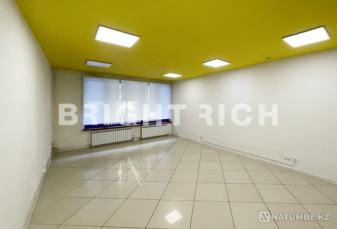 Сдается офис. Площадь 380 м². Алматы - photo 6