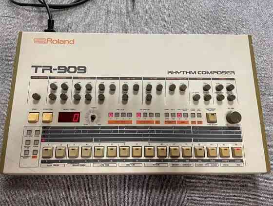 Roland tr-727 латинский ритм композитор Astana