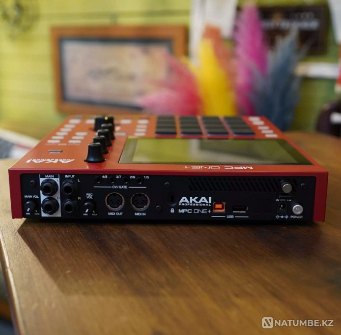 Akai professional mpc one+ сэмплер аўтан Астана - photo 6