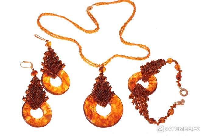 Amber jewelry set 