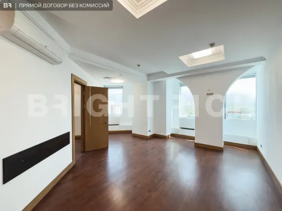 Сдается офис. Площадь 350.3 м² Almaty