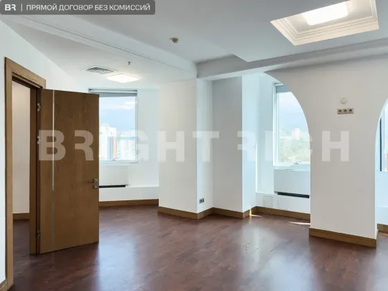 Сдается офис. Площадь 350.3 м² Almaty