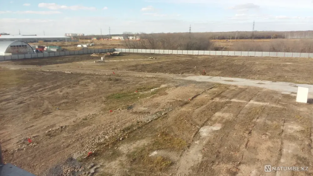 Building 2000 sq.m. and land plot 1.8 ha Petropavlovsk - photo 2