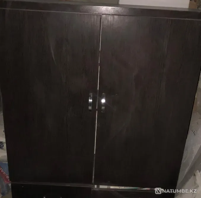 Гардероб сатылады  Атырау - изображение 1