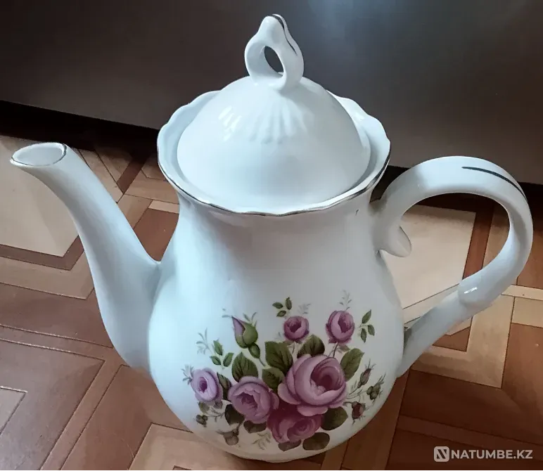 Кофейник фарфоровый продаю Караганда - изображение 1