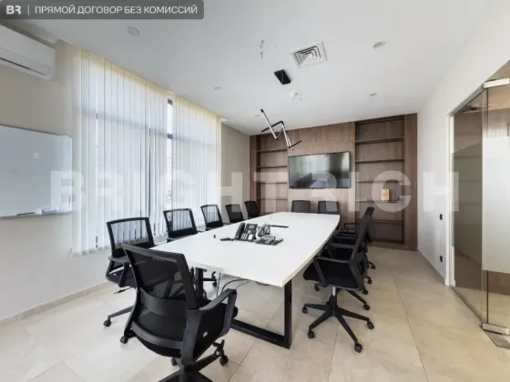 Сдается офис. Площадь 1800 м²  Алматы
