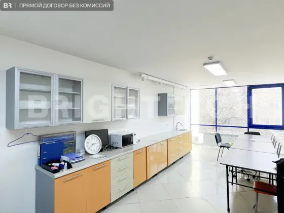Сдается офис. Площадь 555 м² Алматы