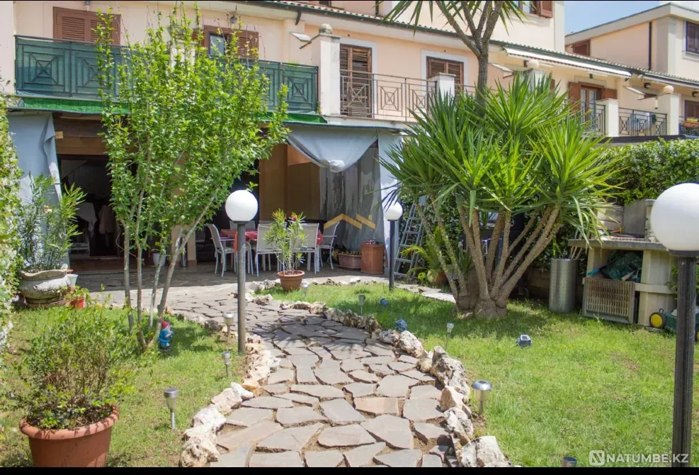 Вилла в Marco Simone Golf & Country Club Алматы - изображение 20