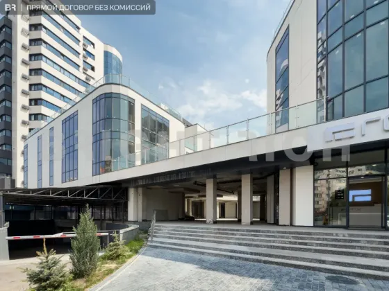 Сдается офис. Площадь 969.6 м²  Алматы