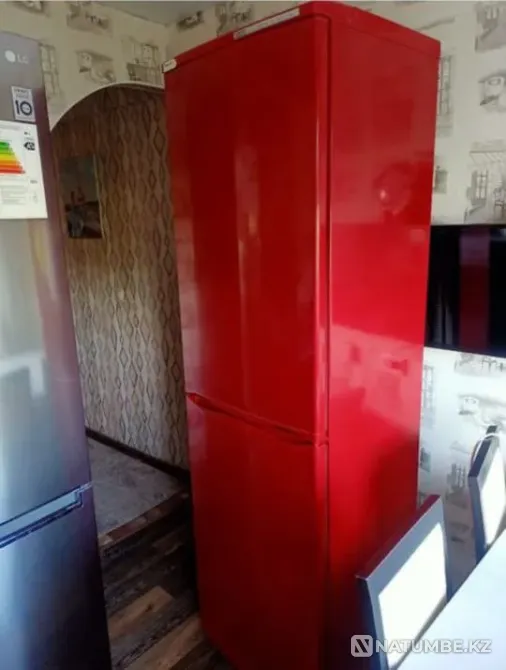 Красный холодильник Атлант Усть-Каменогорск - изображение 3