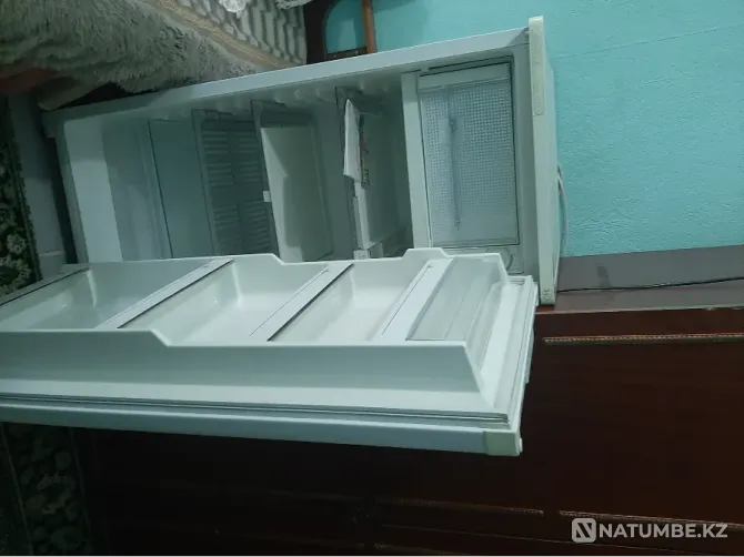 Продам холодильник б/у в отличном состоя  Алматы - изображение 1