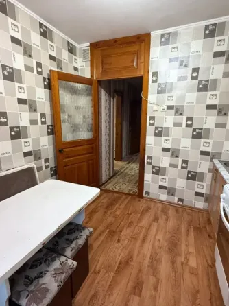 Сдаю квартиру на длительный срок Семей