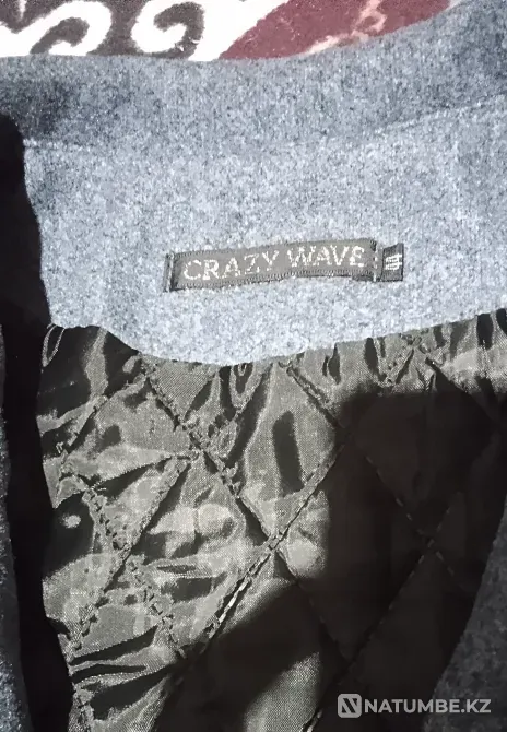 Әйелдерге арналған пальто сатылады  Қарағанды - изображение 2