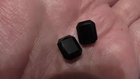 Selling Black Diamonds Sankt-Peterburg