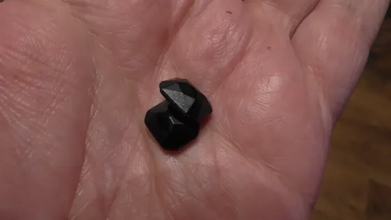 Selling Black Diamonds Sankt-Peterburg