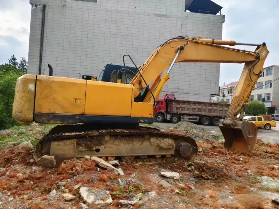 2011 Hyundai R215 Almaty