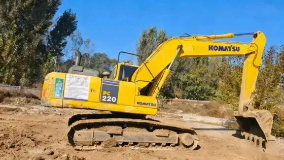 2020 Komatsu PC220 Almaty