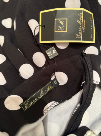 Продам красивое платье горошек(срочно Almaty