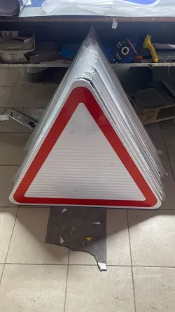 Производство и установка знаков ПДД Алматы