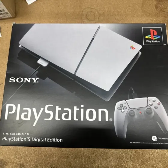 PlayStation 5 Slim Limited Edition Moscow