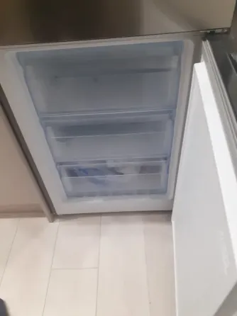 Продам холодильник Hansa Astana