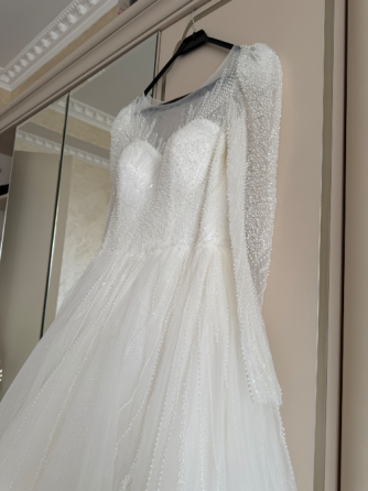 Продам пышное свадеоное платье + подарки Kapshagay