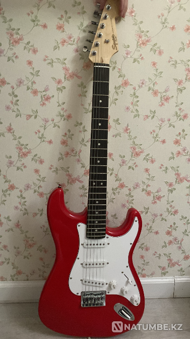Электро Гитара Fender Stratocaster Red Атырау - изображение 1