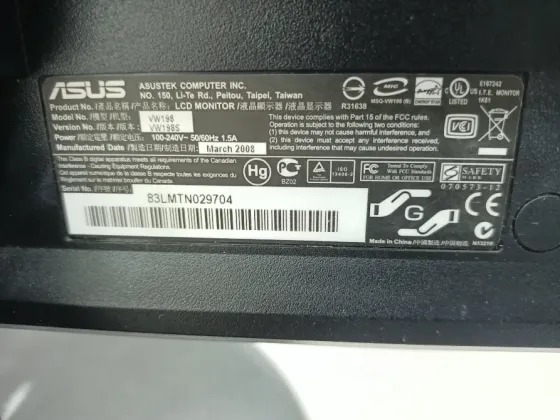 Монитор от компьютера ASUS VW198S диагональ 19 дюймов Караганда