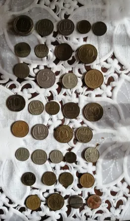 Монеты разные продам Усть-Каменогорск