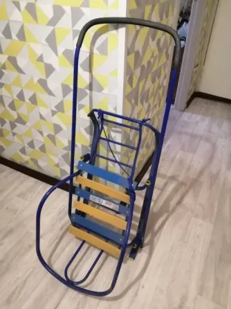 Санки тяни-толкай на полозьях продам Усть-Каменогорск