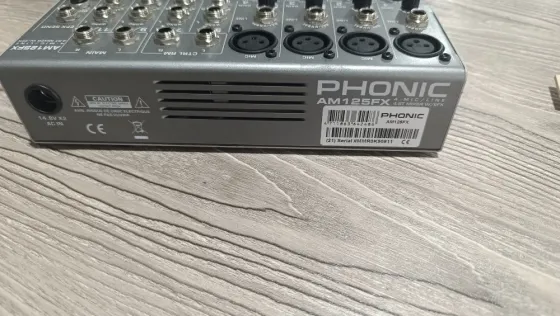 Микшер PHONIC AM 125 Fx в отличном состоянии. Торг возможен Караганда