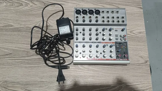 Микшер PHONIC AM 125 Fx в отличном состоянии. Торг возможен Караганда
