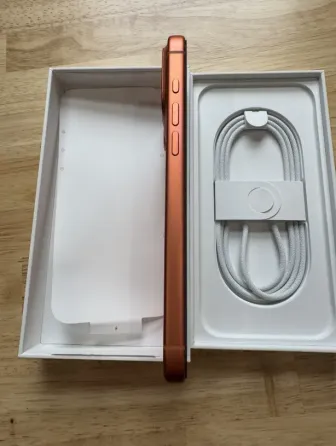 Apple iPhone 17 Pro Max 256 ГБ, космический оранжевый Усть-Каменогорск