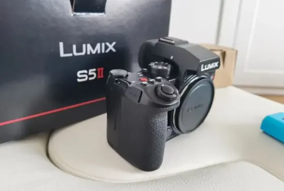 Полный комплект камеры Panasonic Lumix S5 II Актобе