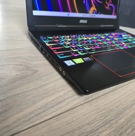 Игровой ноутбук MSI GE63 Raider RGB с диагональю 15, 6 дюйма Актобе
